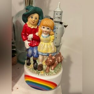 VTG Wizard of Oz Musical Figurine - Dorothy Scarecrow Tin Man Rainbow
